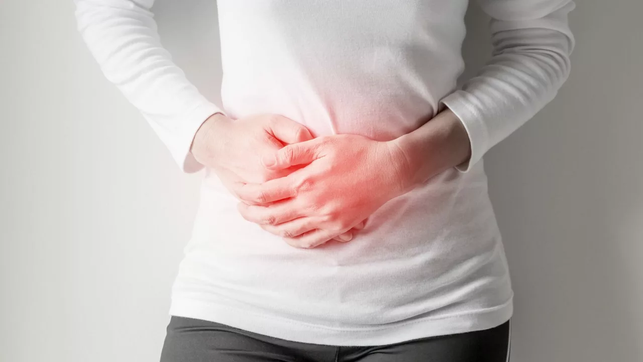 La connexion entre le mal de ventre et les brûlures d'estomac : Conseils pour soulager